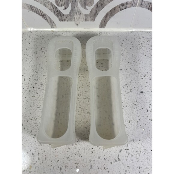 2 X Silicone Skin Case‎ Cover for Nintend Wii Remote (White) - Picture 1 of 2